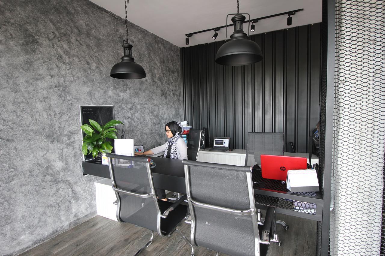 68 Boutique Hotel Sitiawan Exterior foto